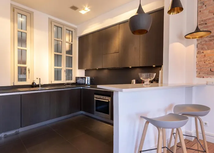 Confort Y Diseno Con Vistas Al Casco Viejo Bilbao