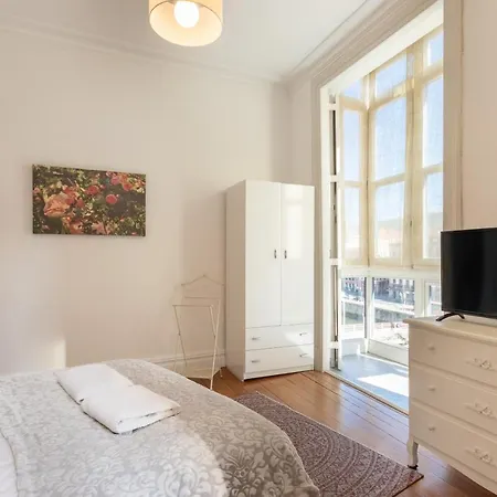 Confort Y Diseno Con Vistas Al Casco Viejo 아파트 *