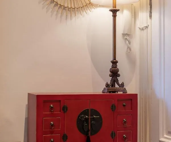 Confort Y Diseno Con Vistas Al Casco Viejo 아파트